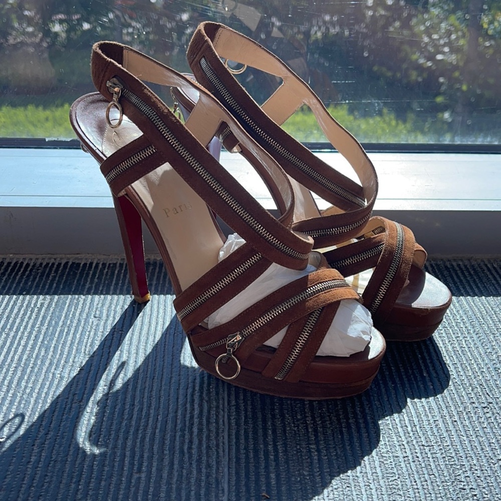 Super sexy Christian louboutin high heels